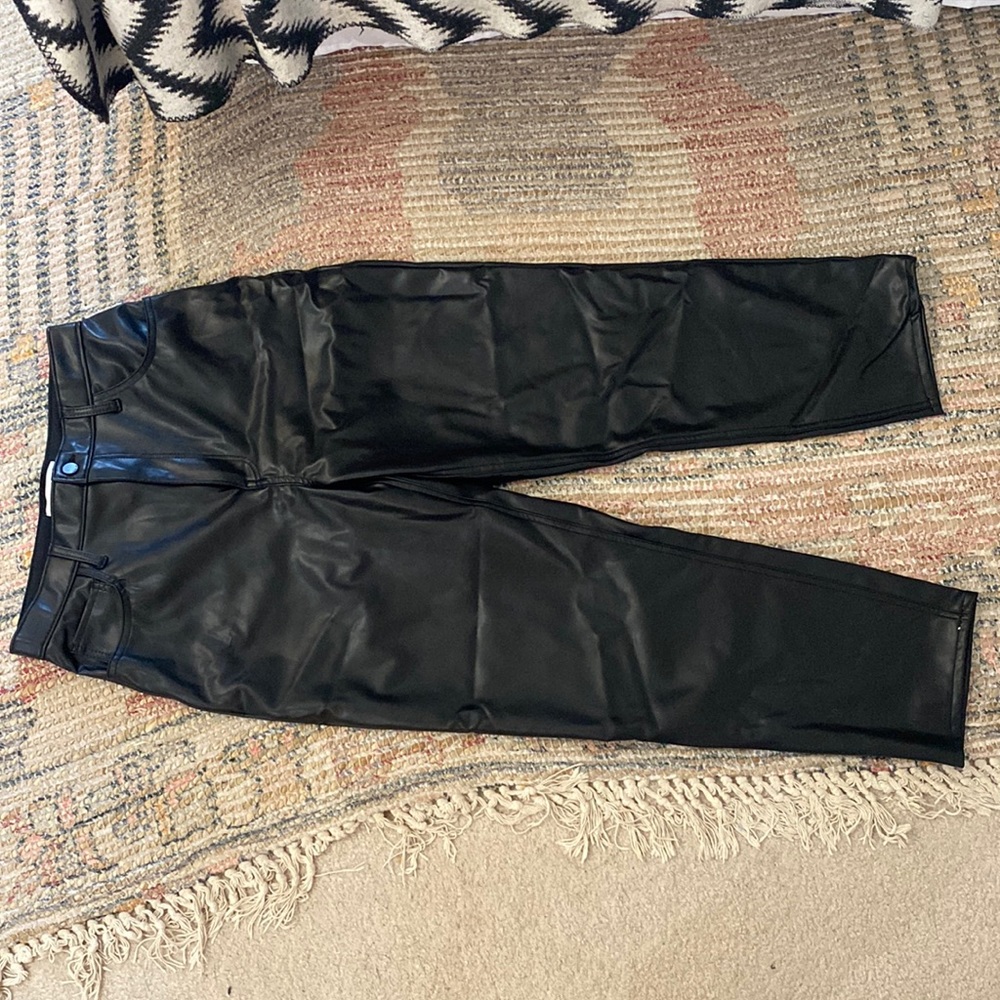 Abercrombie faux leather pants CURVE LOVE, size 31L